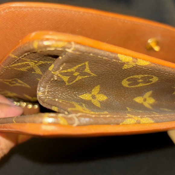 Vintage Louis Vuttion Clutch / With Chain - EUC - Picture 6 of 12